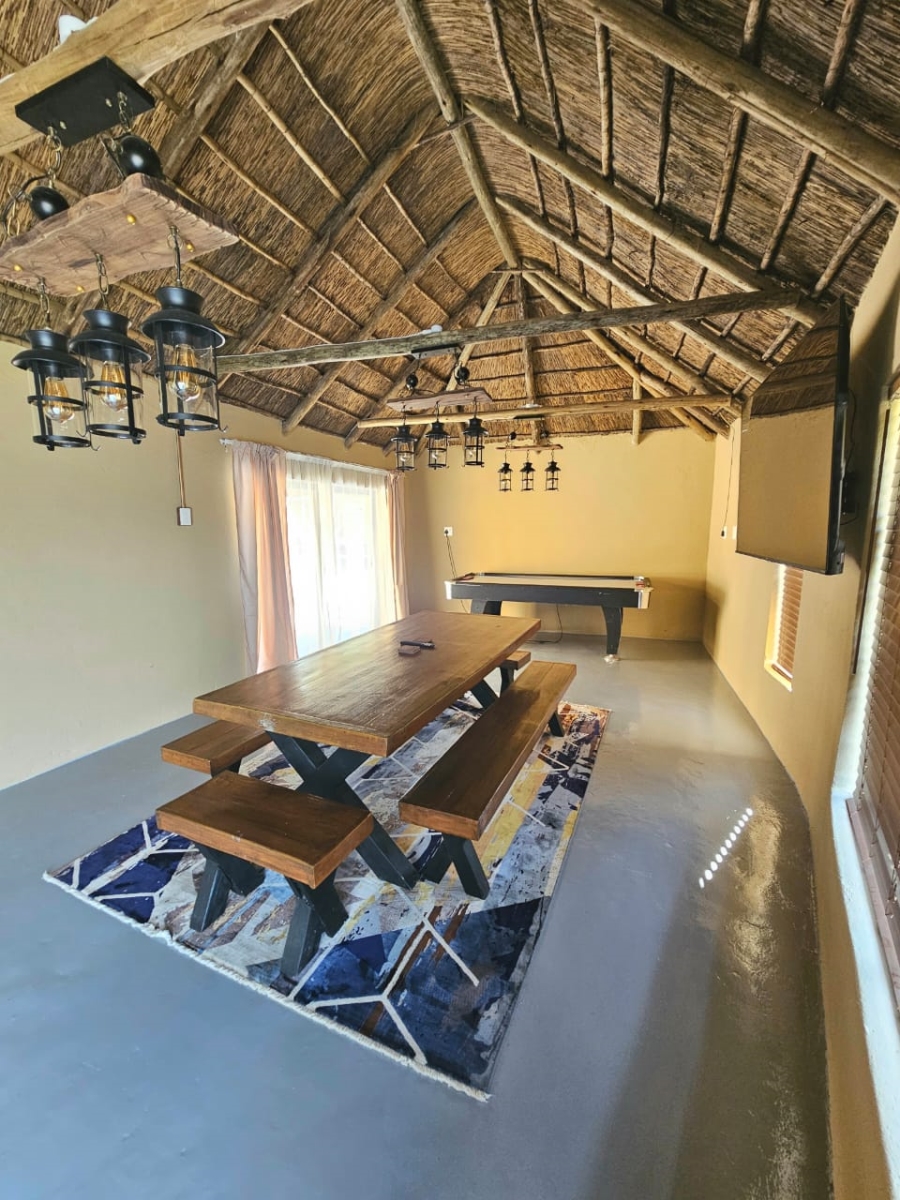 5 Bedroom Property for Sale in Bloemhof North West